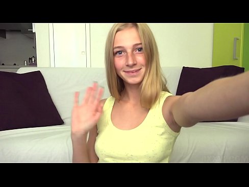 ❤️ Quand je m'ennuie, je me masturbe paresseusement ma chatte rose ❌ Porno de qualité at us ❤